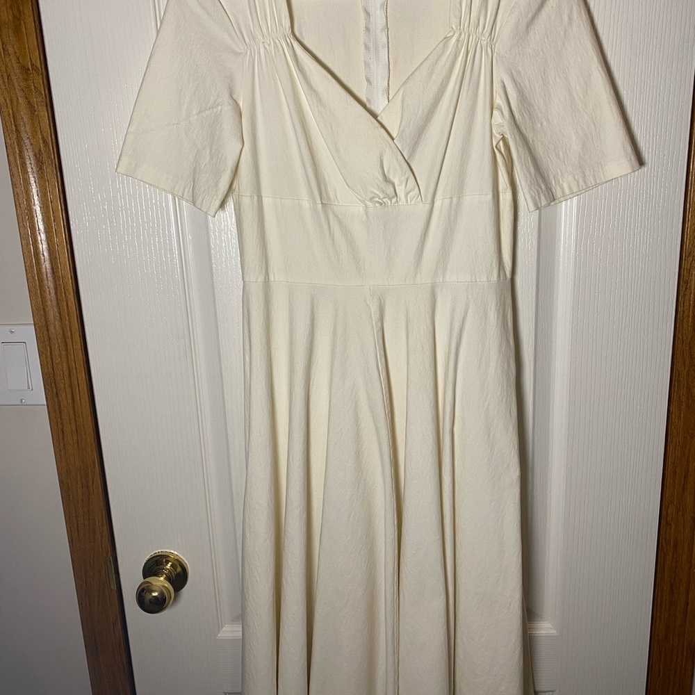 Chic Cream Midi Dress